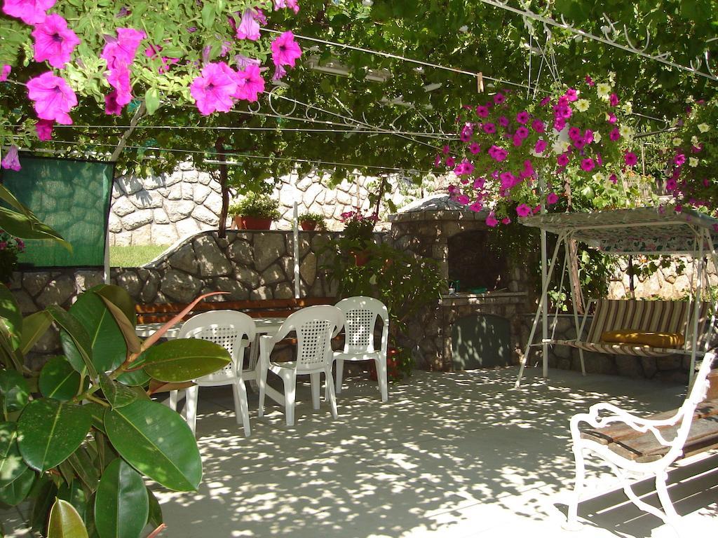 Apartma Luciana *